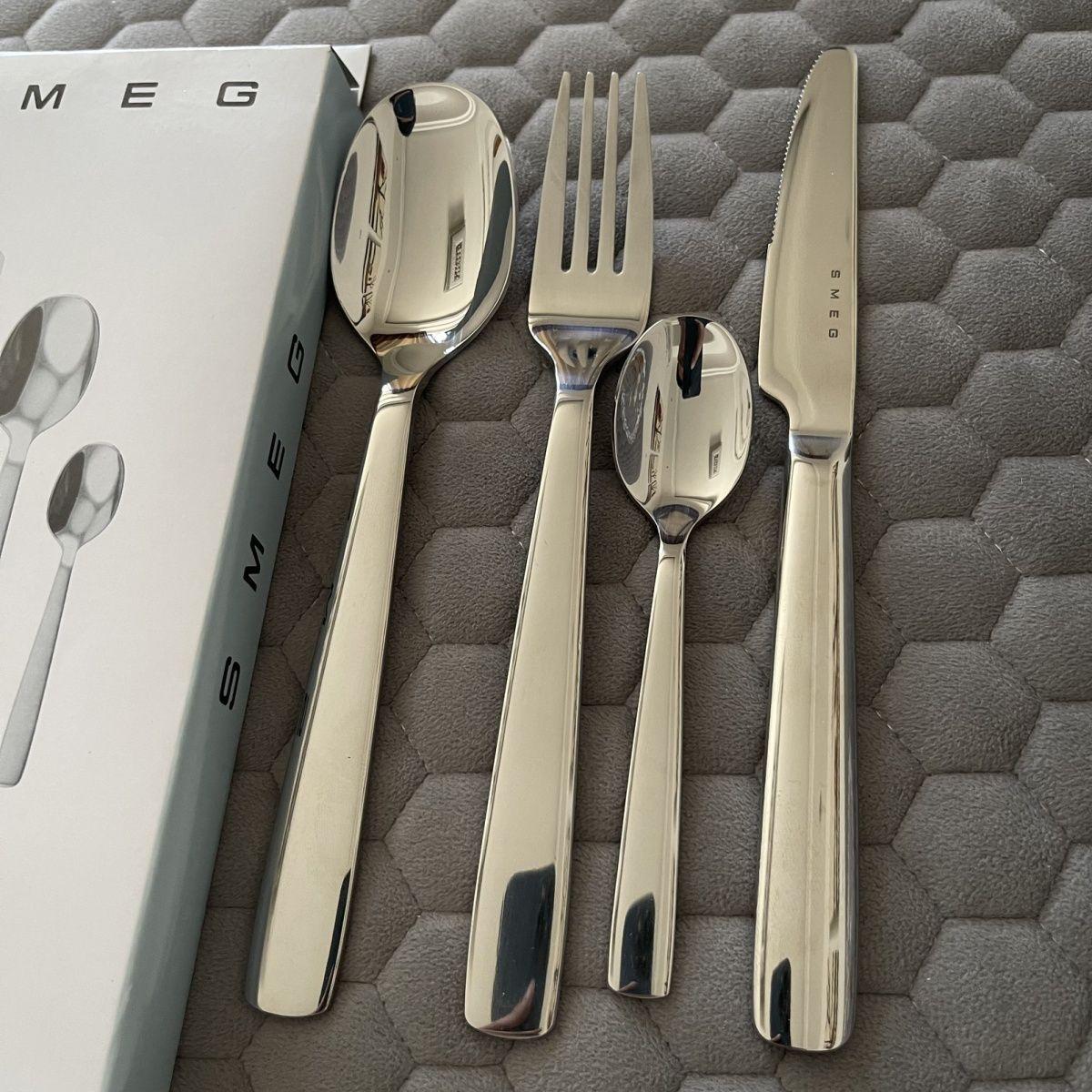 Smeg Dinner Cutlery Set