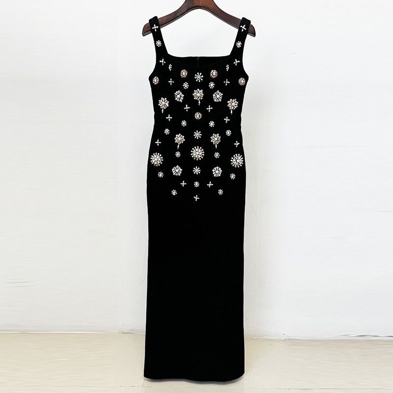 Elegant Black Embellished Evening Dress