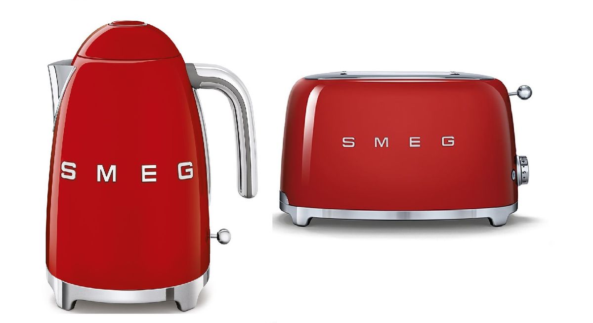 Smeg Red Kettle and Toaster Set