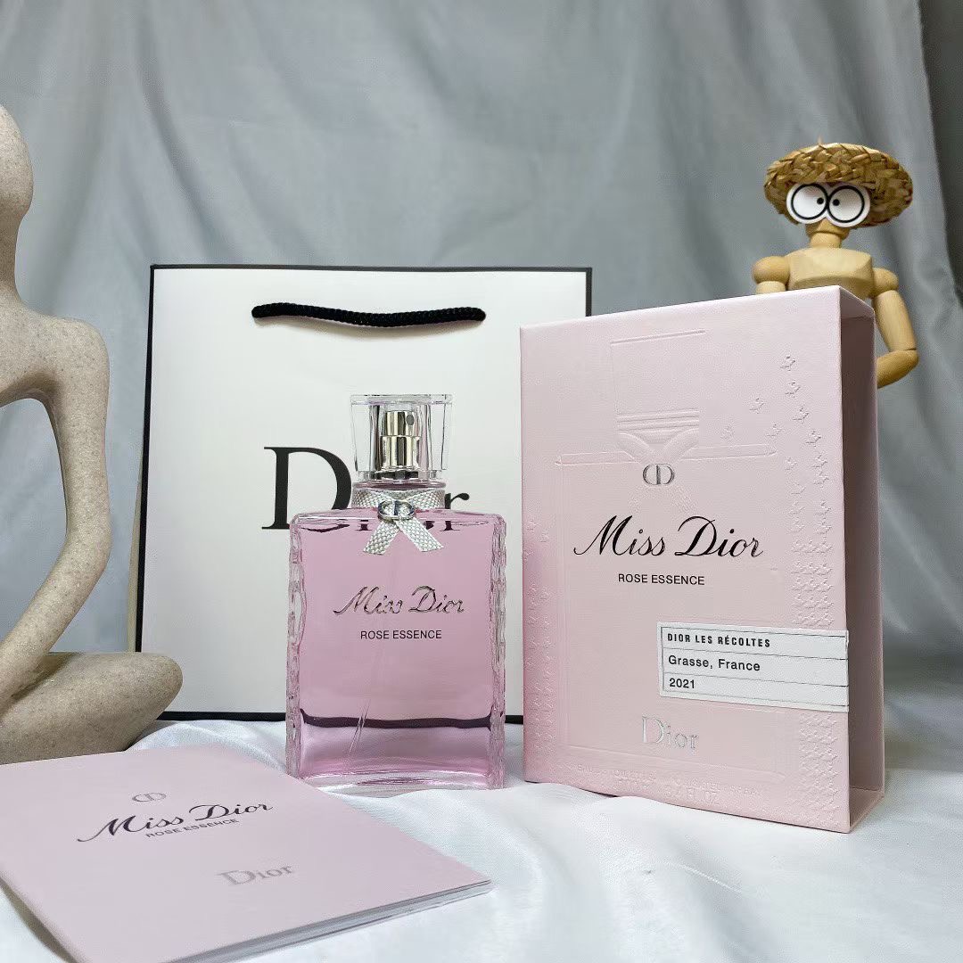 Miss Dior Rose Essence Eau de Parfum