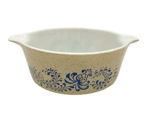 Vintage Pyrex Homestead 472-B  750mL Casserole Dish No Lid.