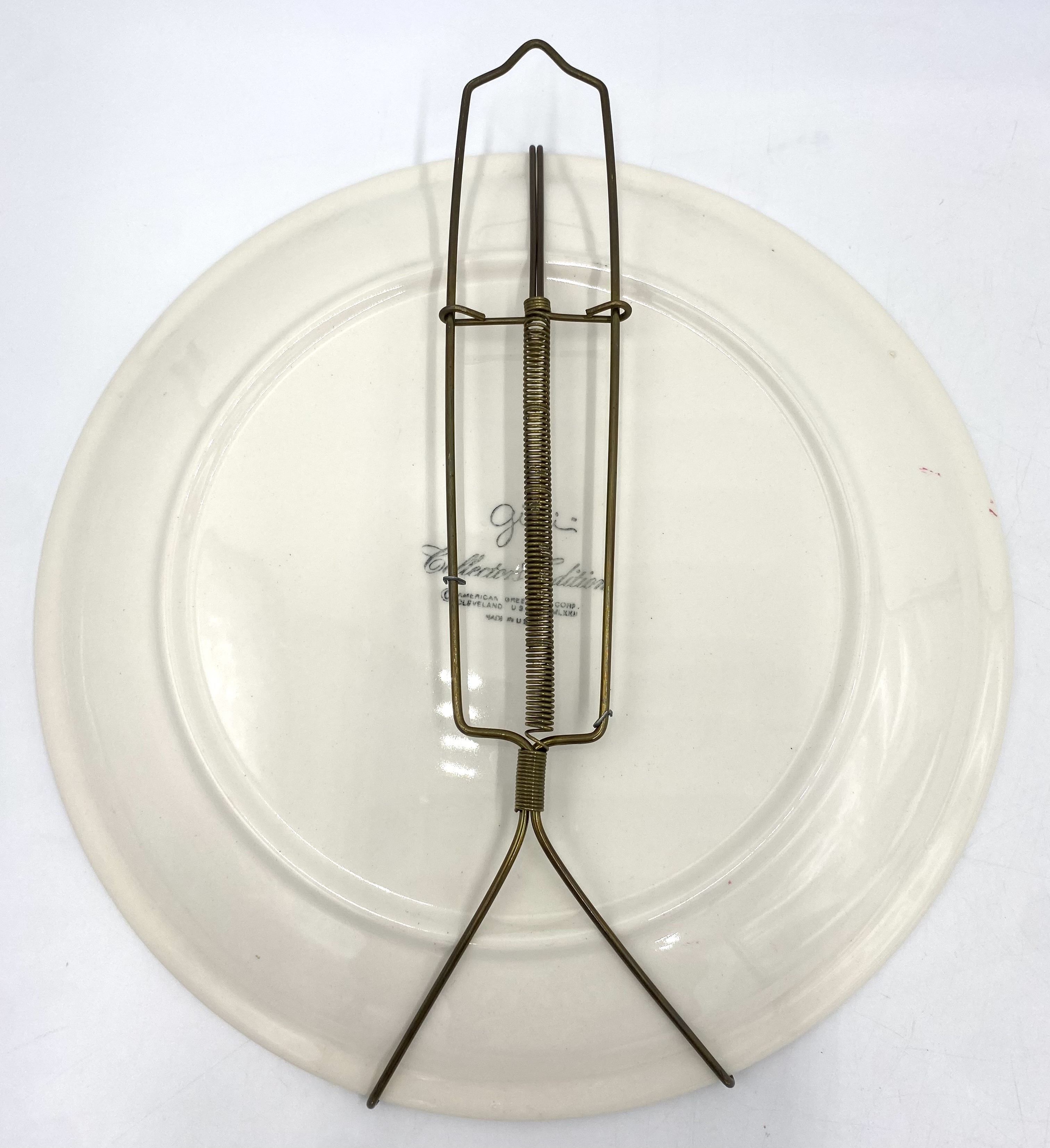 1972 American Greetings GIGI Collector's Plate 10 inch with hanger.