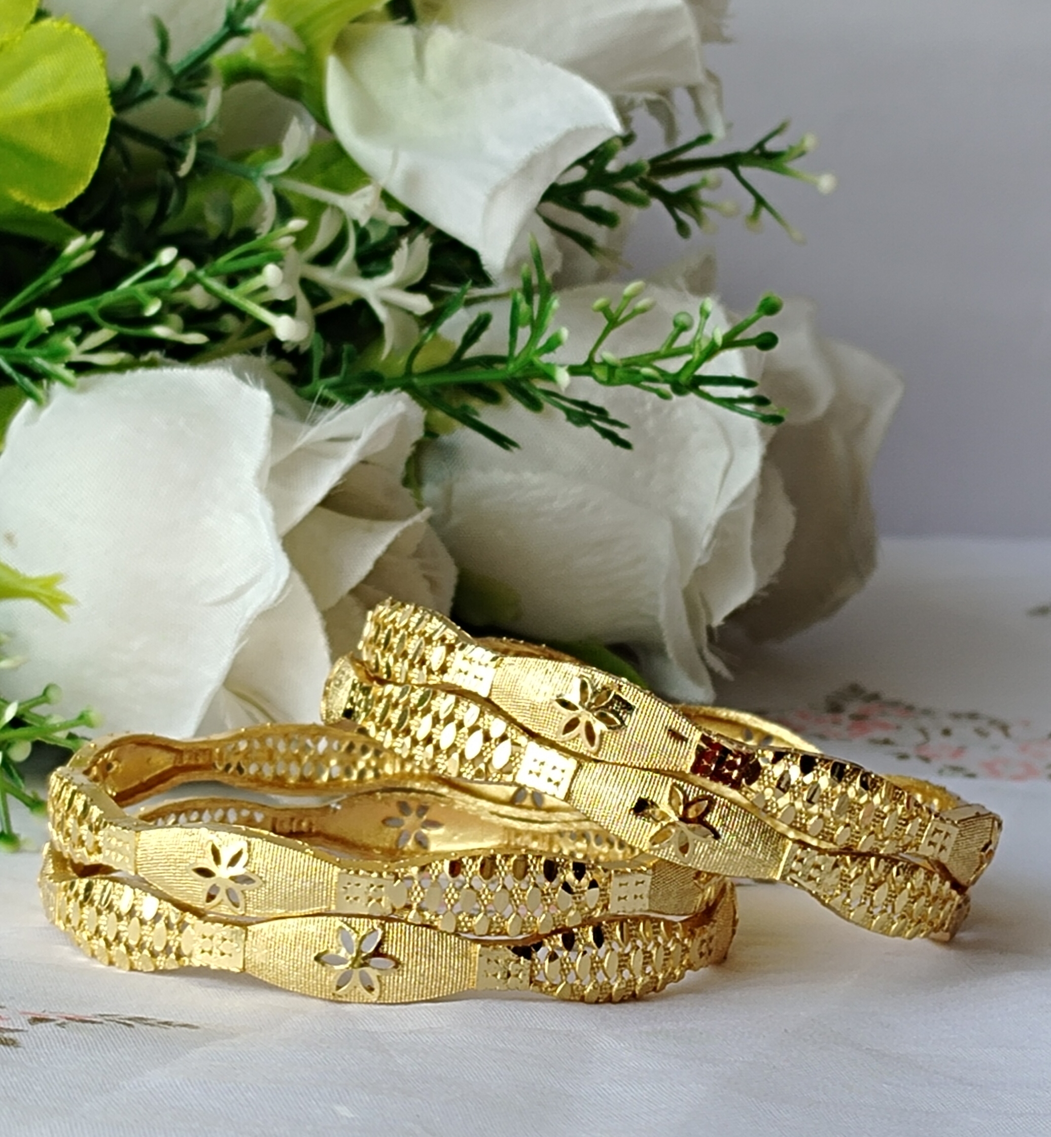Unique Gold-plated bangles