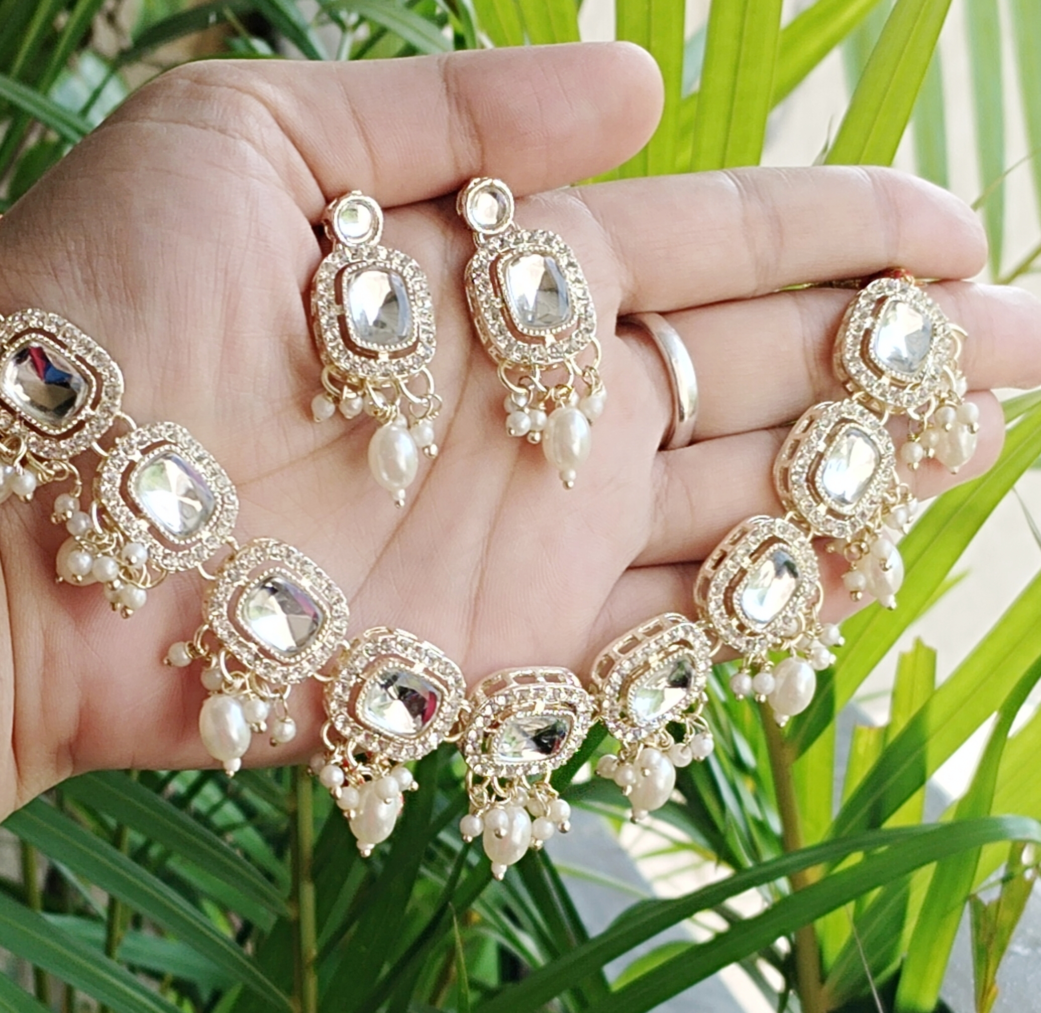 American Daimond Choker Necklace Set