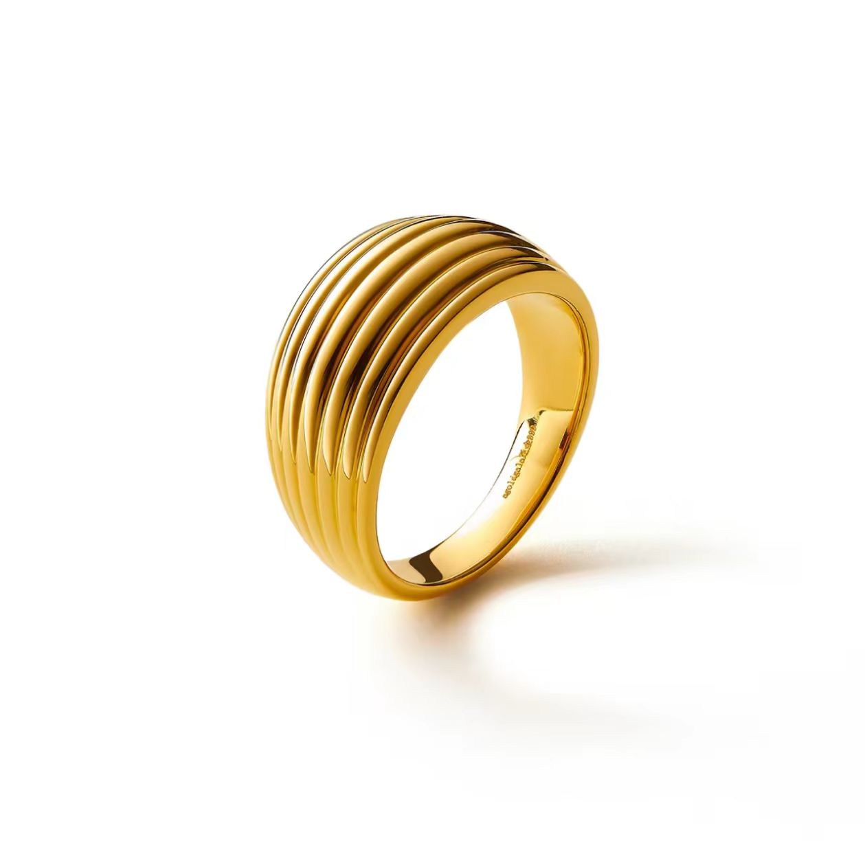 Gold Ribbed Ring