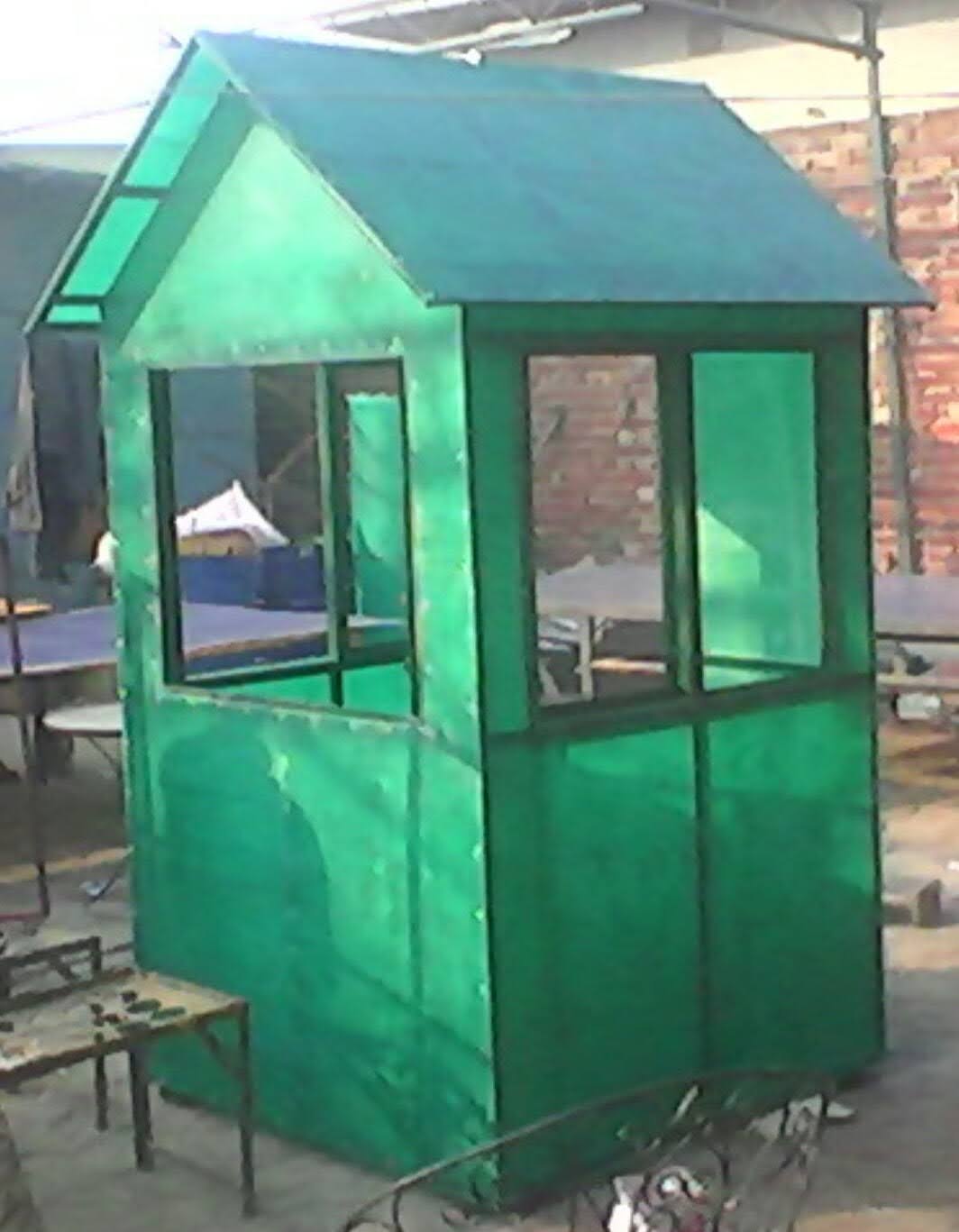 Green Security Guard Booth