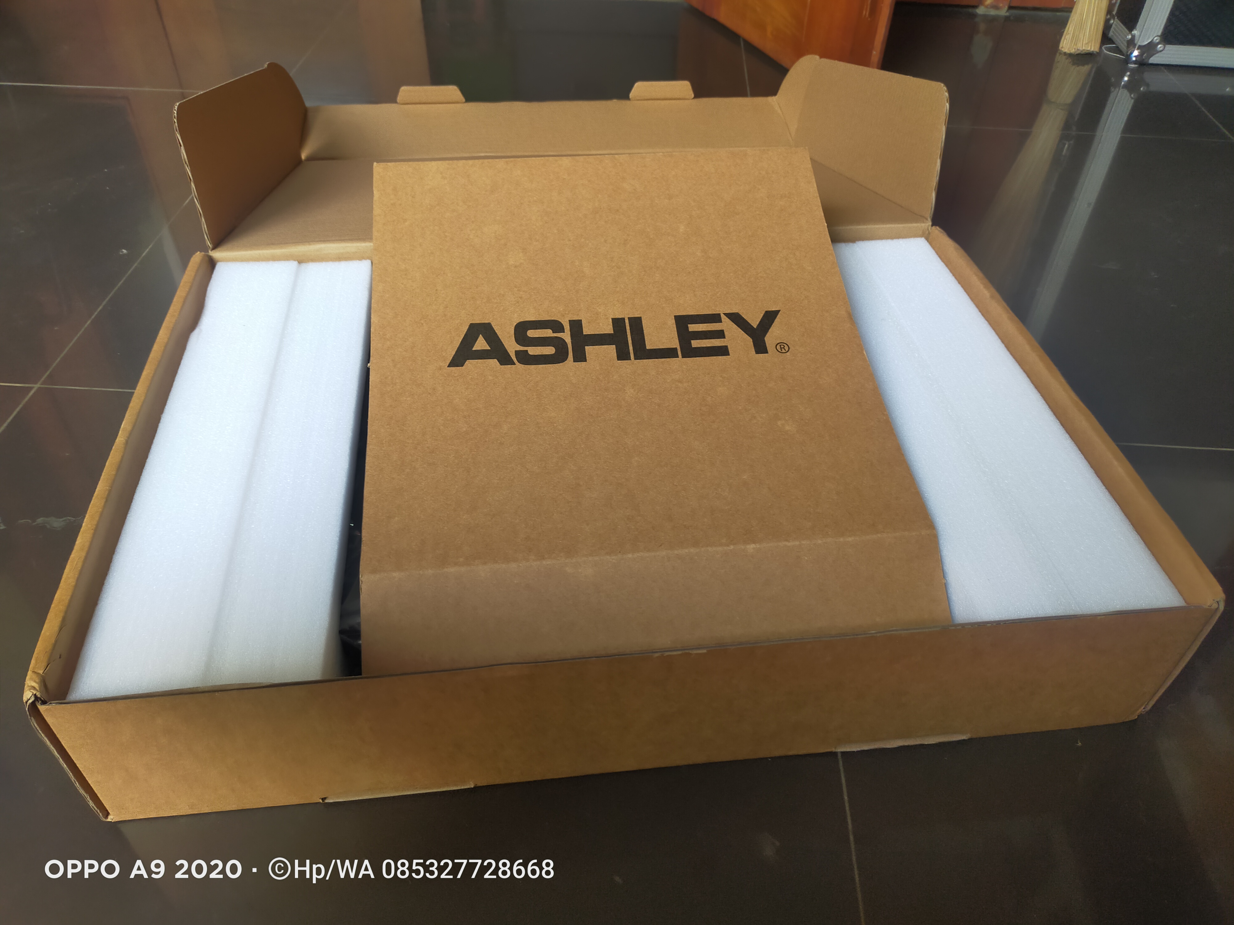 DLMS ASHLEY LMS4080Pro 4in8out Speaker Manajemen
