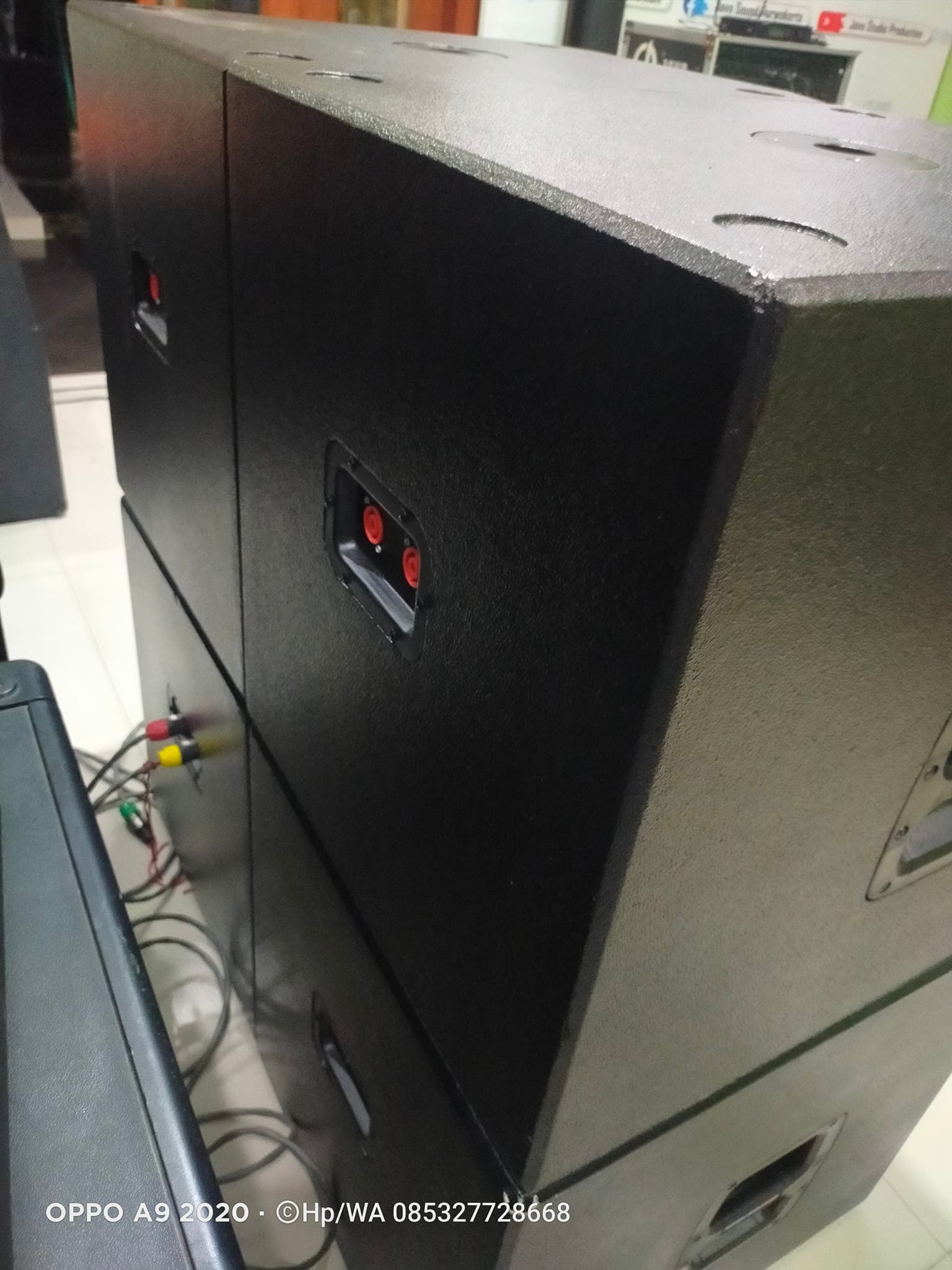 BOX SPEAKER SUBWOOFER 15Inch per 1set(sepasang)