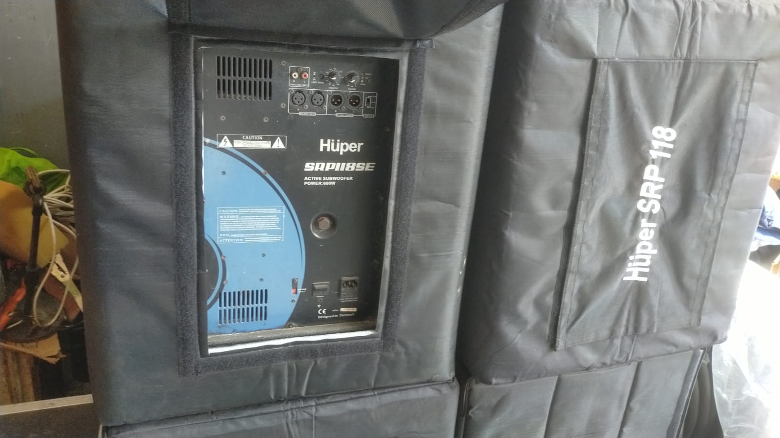 Hüper SRP-118 Subwoofer Aktif Speaker Aktif harga per 1set(sepasang) bonus softcase 