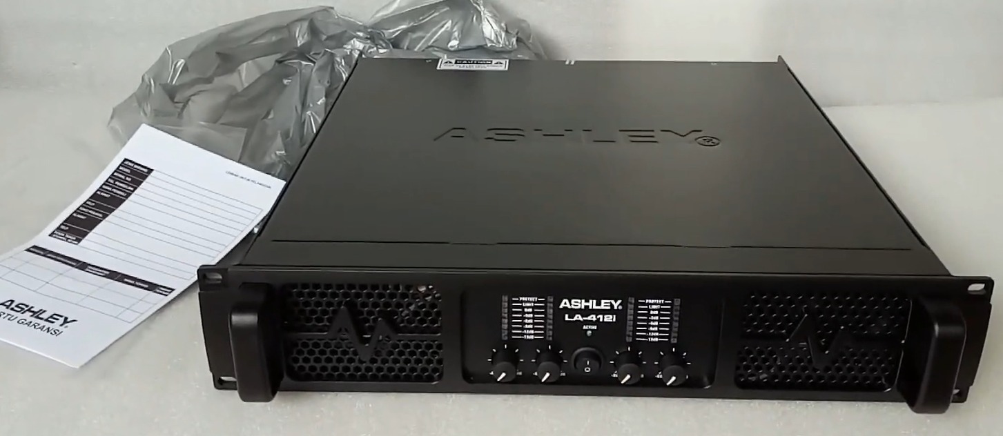 Power Amplifier ASHLEY LA-412i 4chanel Profesional 