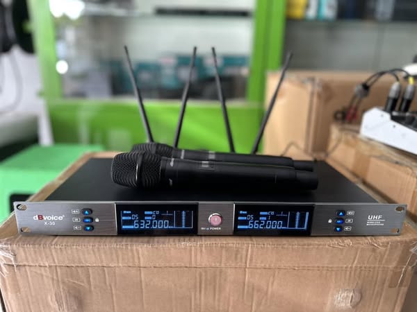 dBVoice X-30 2chanel Professional Wireless Microphone