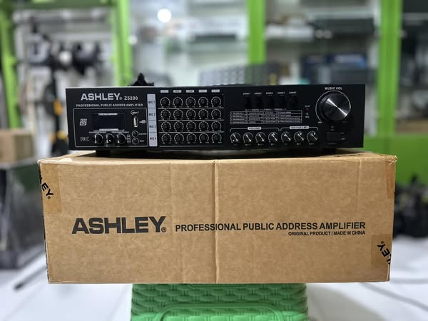 POWER AMPLIFIER ASHLEY ZS200 Public Address Amplifier