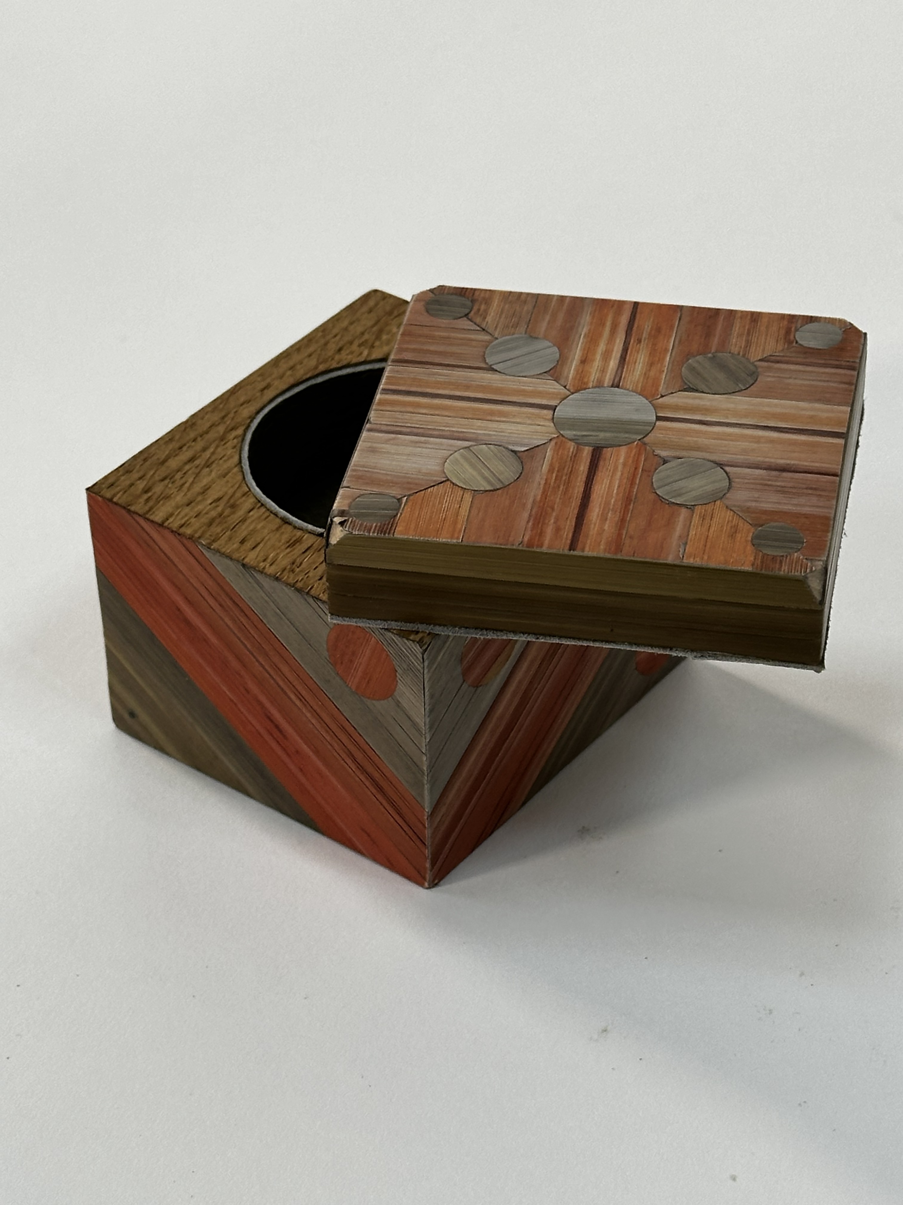 Boite à bijoux "Eclispe d'Acajou"