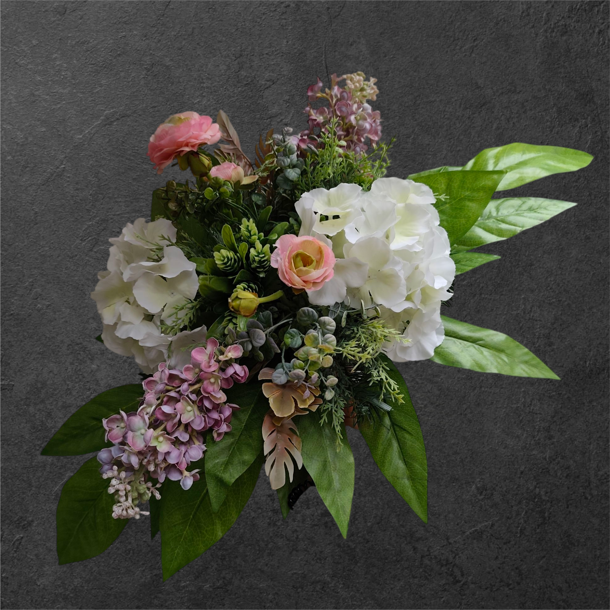 Dirbtinė gėlių puokštė