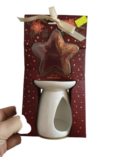 Keraminė aromatinė lempa su žvaigždės formos cinamono kvapo vašku