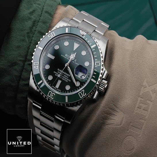 Rolex Submariner Date 116610LV “Hulk” Luxury Clone Quality Technical Specifications