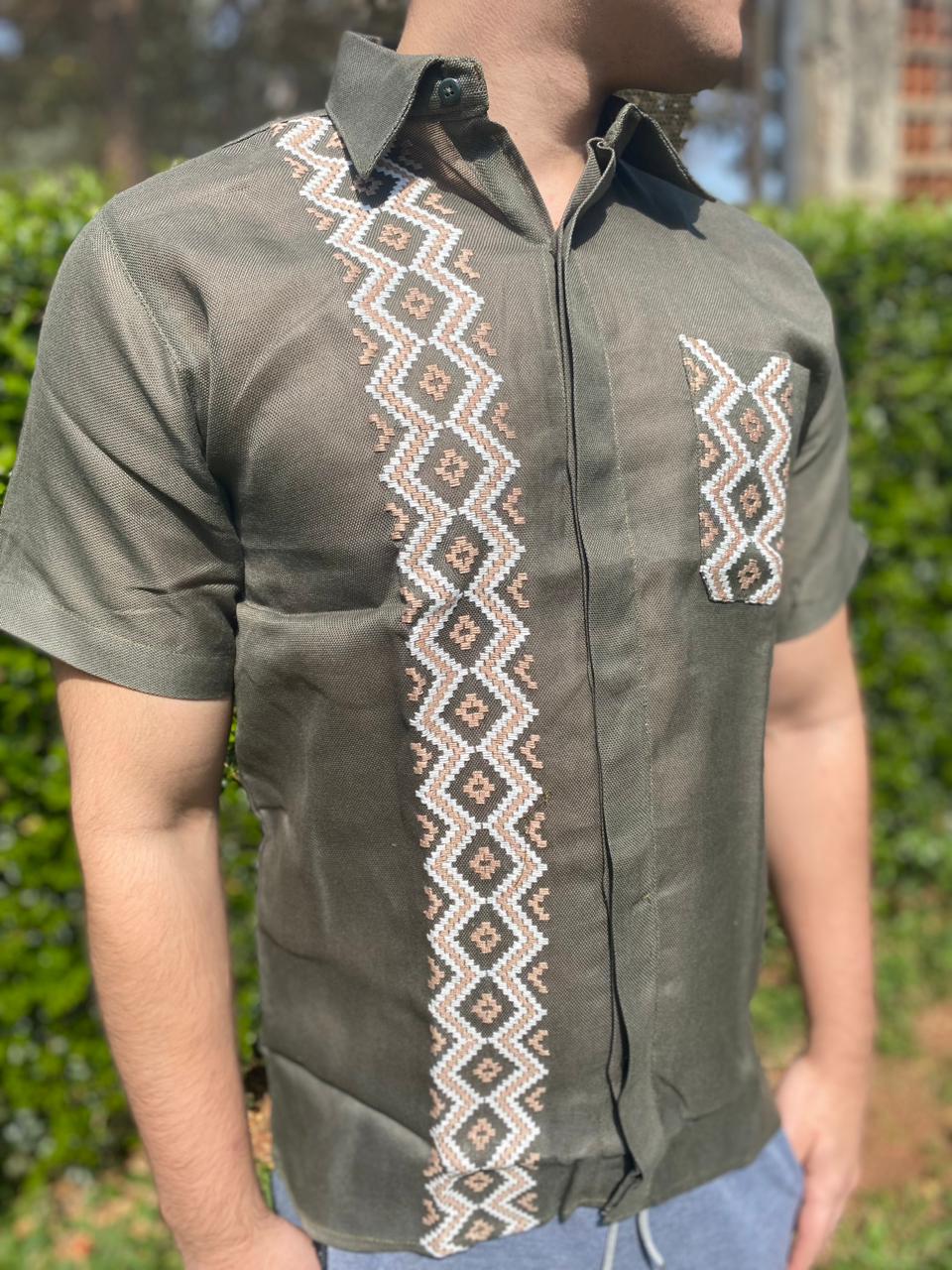 Camisa fina de Ao Po'i