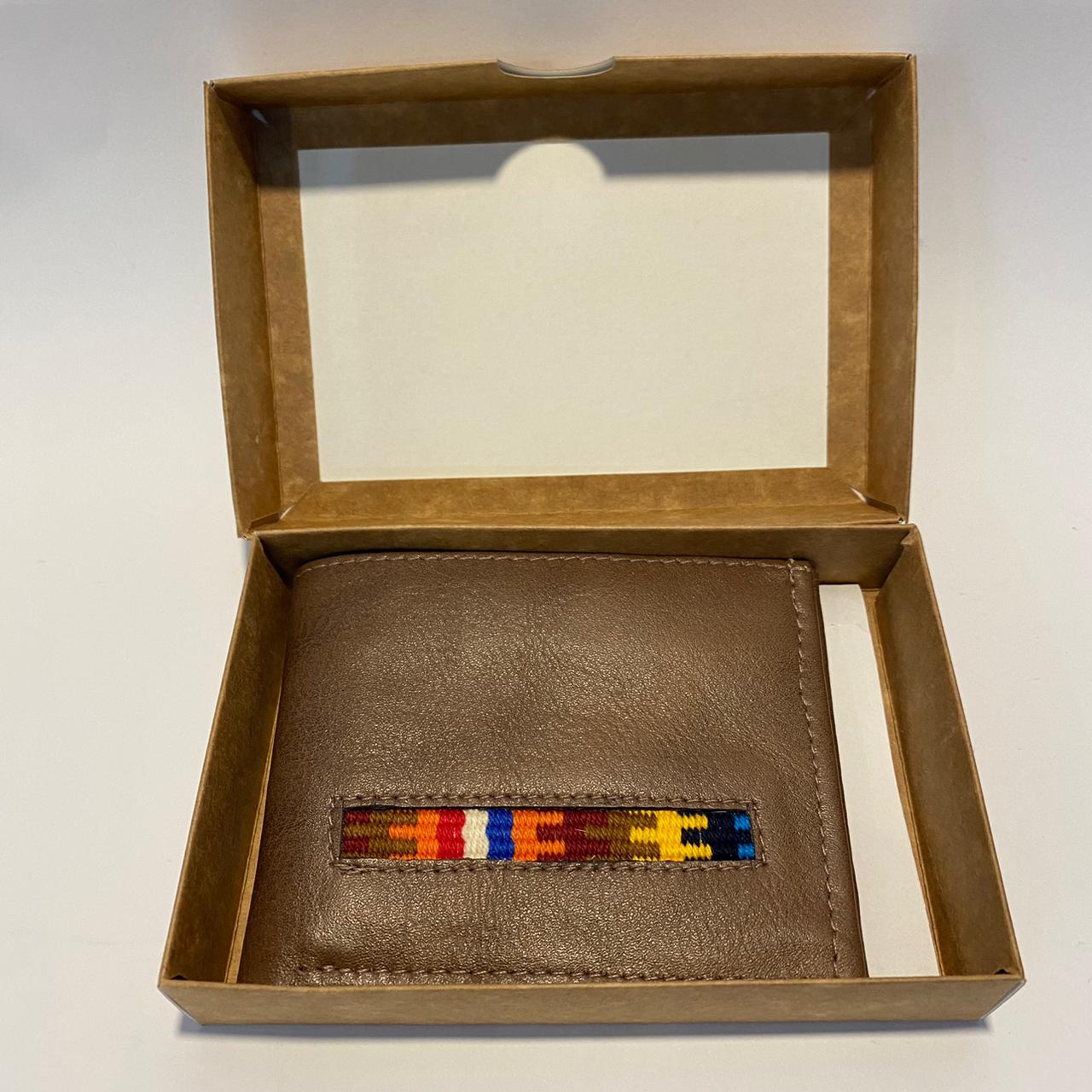 Billetera Marrón de Cuero