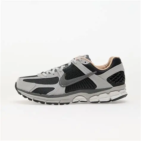Nike Zoom Vomero 5 Sneaker DK SMOKE GREY