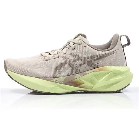 ASIC NOVABLAST 5 MENIRAL BEIGE TAUPE