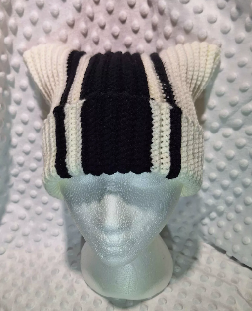 Mütze mit Katzenohren