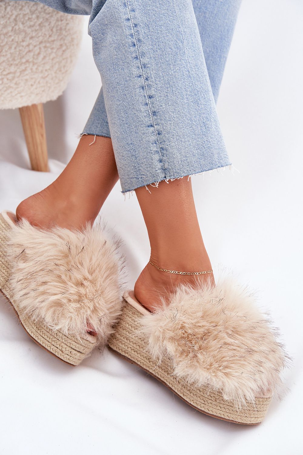 Chinelo Plataforma Peluciado