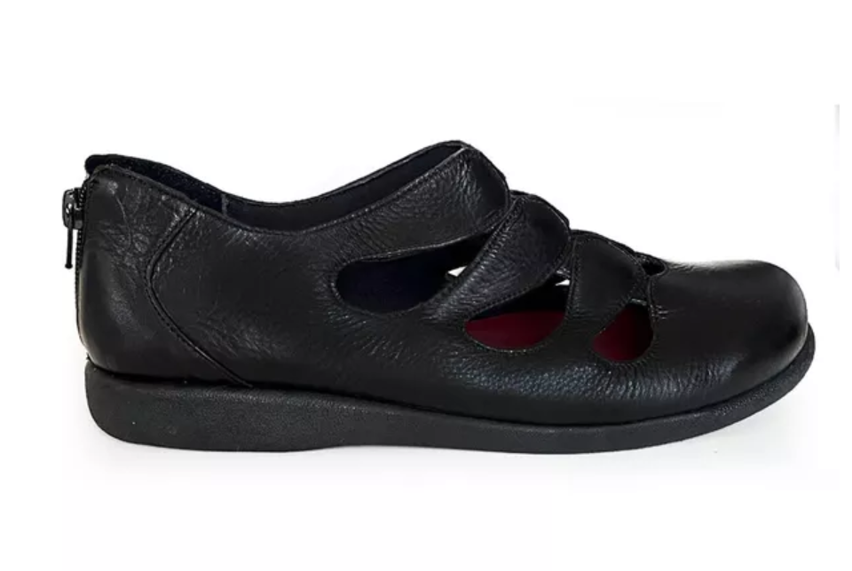 A sapatilha Noveau Comfort retrô  feita à mão  com design vintage