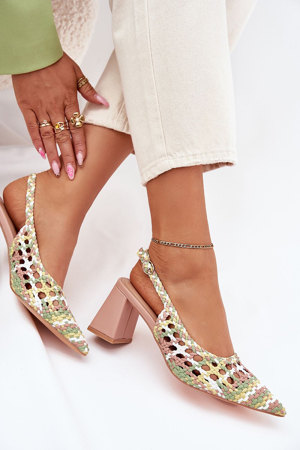 Sapato feminino slingback colorido