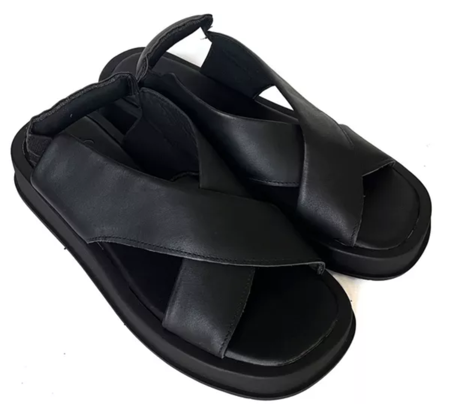 Sandália preta Fashion 