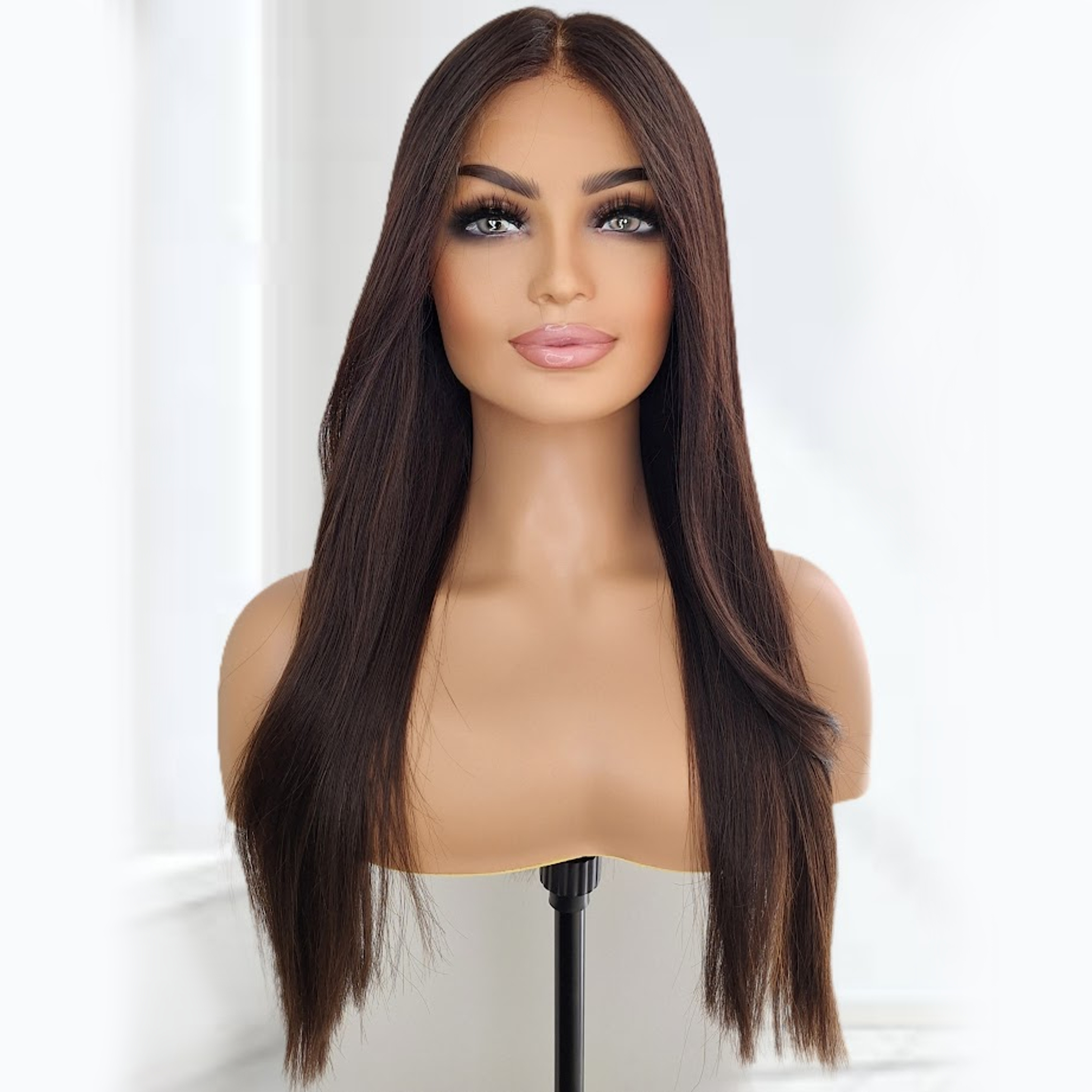 Leana Wig - 18"