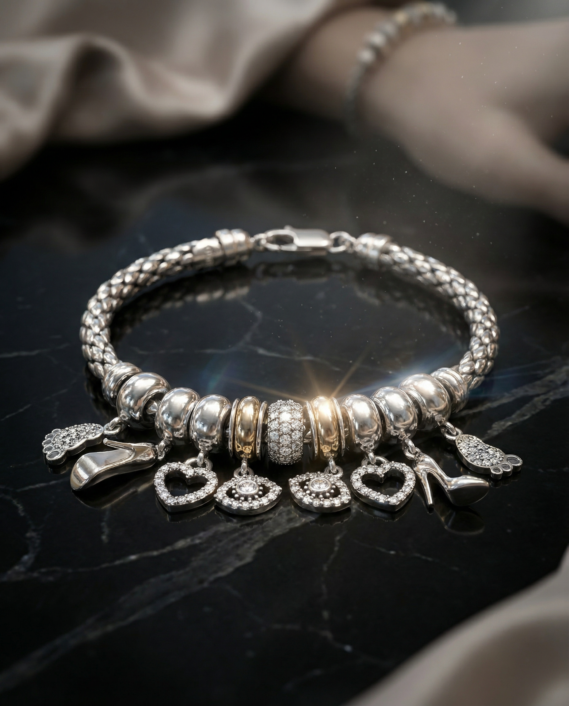 Pulsera de Encanto en Oro Plata