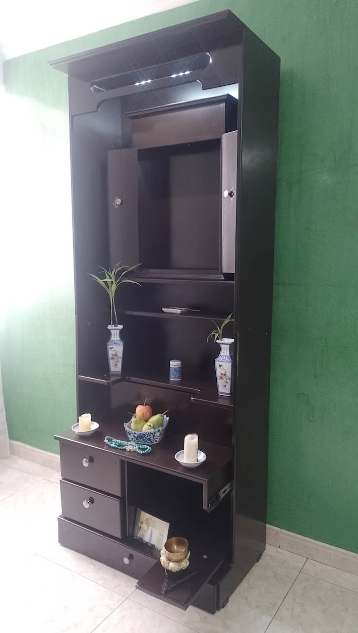 Mueble Altar budista