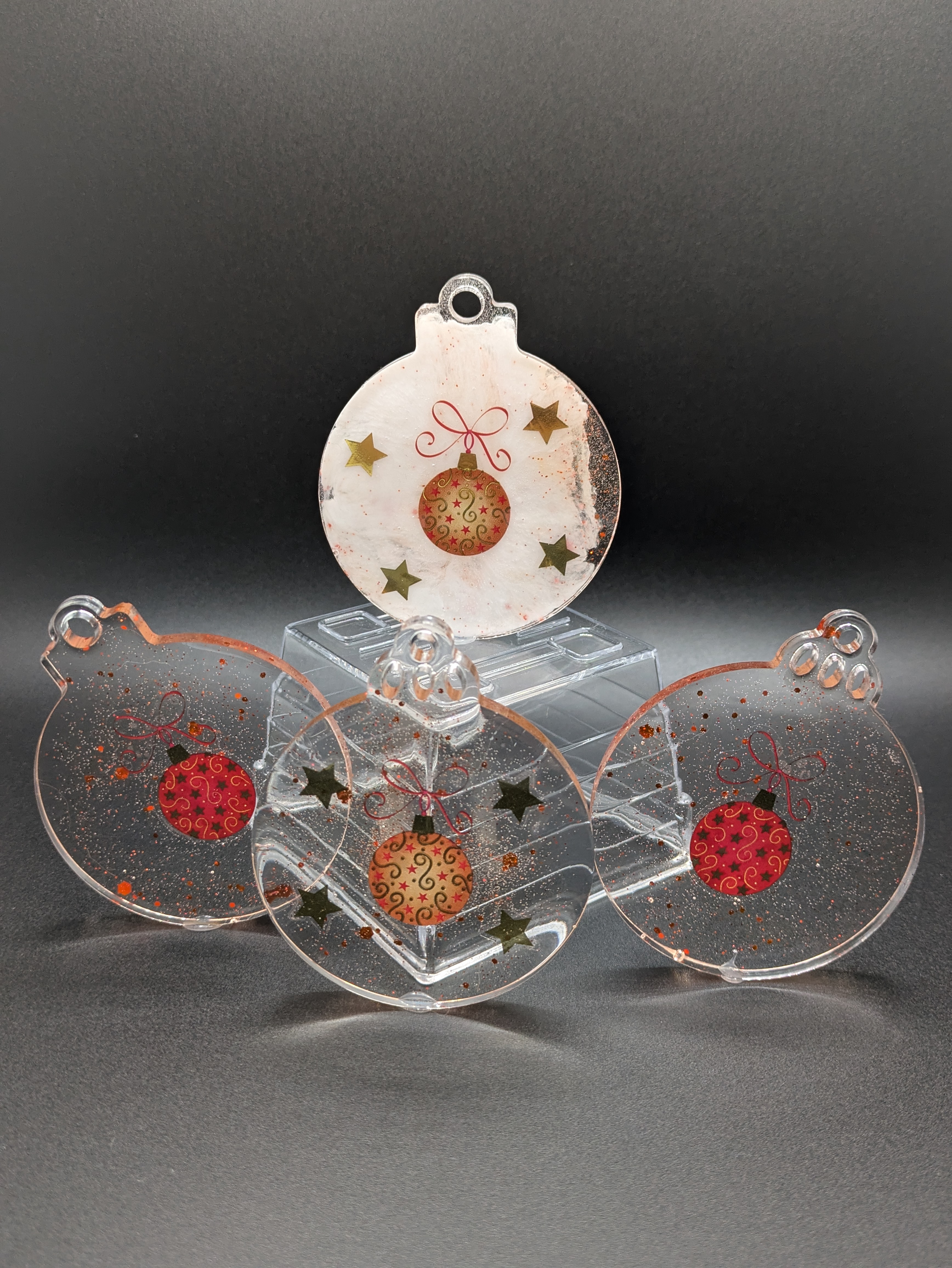 Round Christmas Ornament 4 set