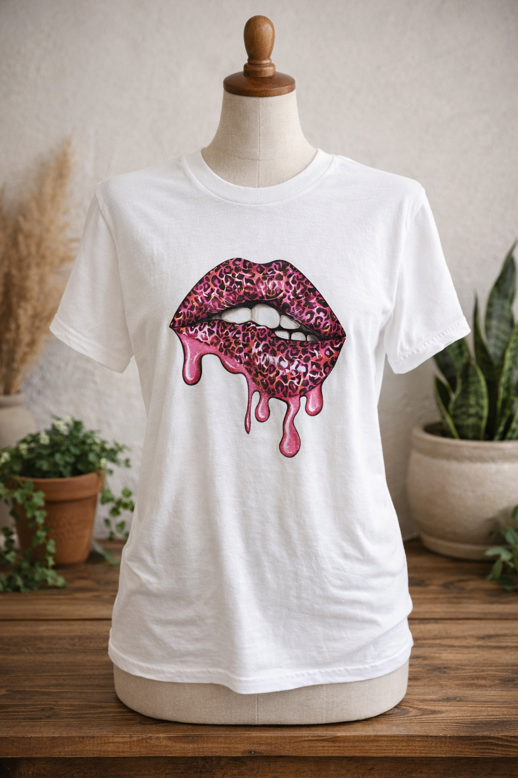 Leopard Drip Lips T-Shirt Sz M