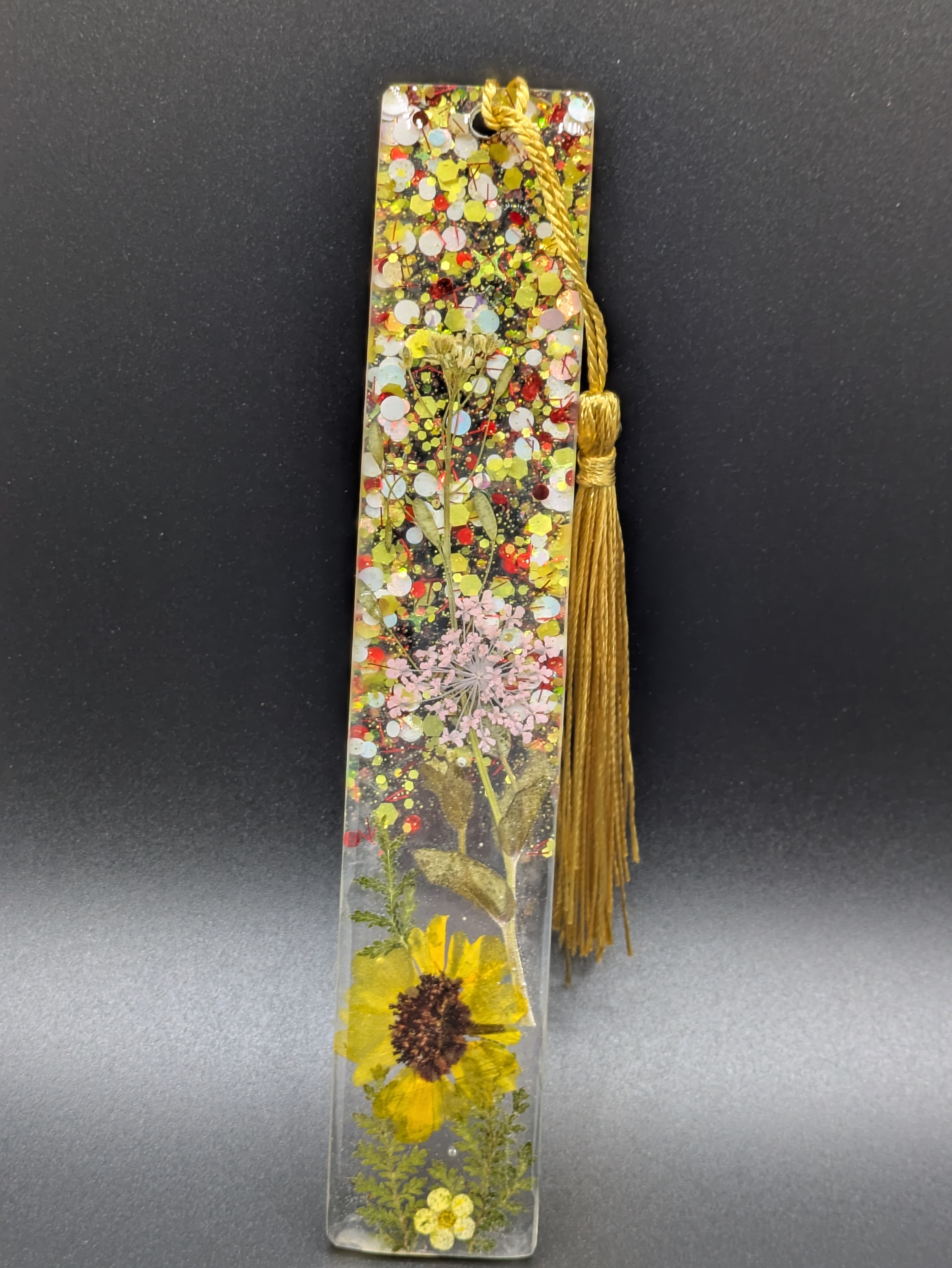 Resin Flower Bookmark - M