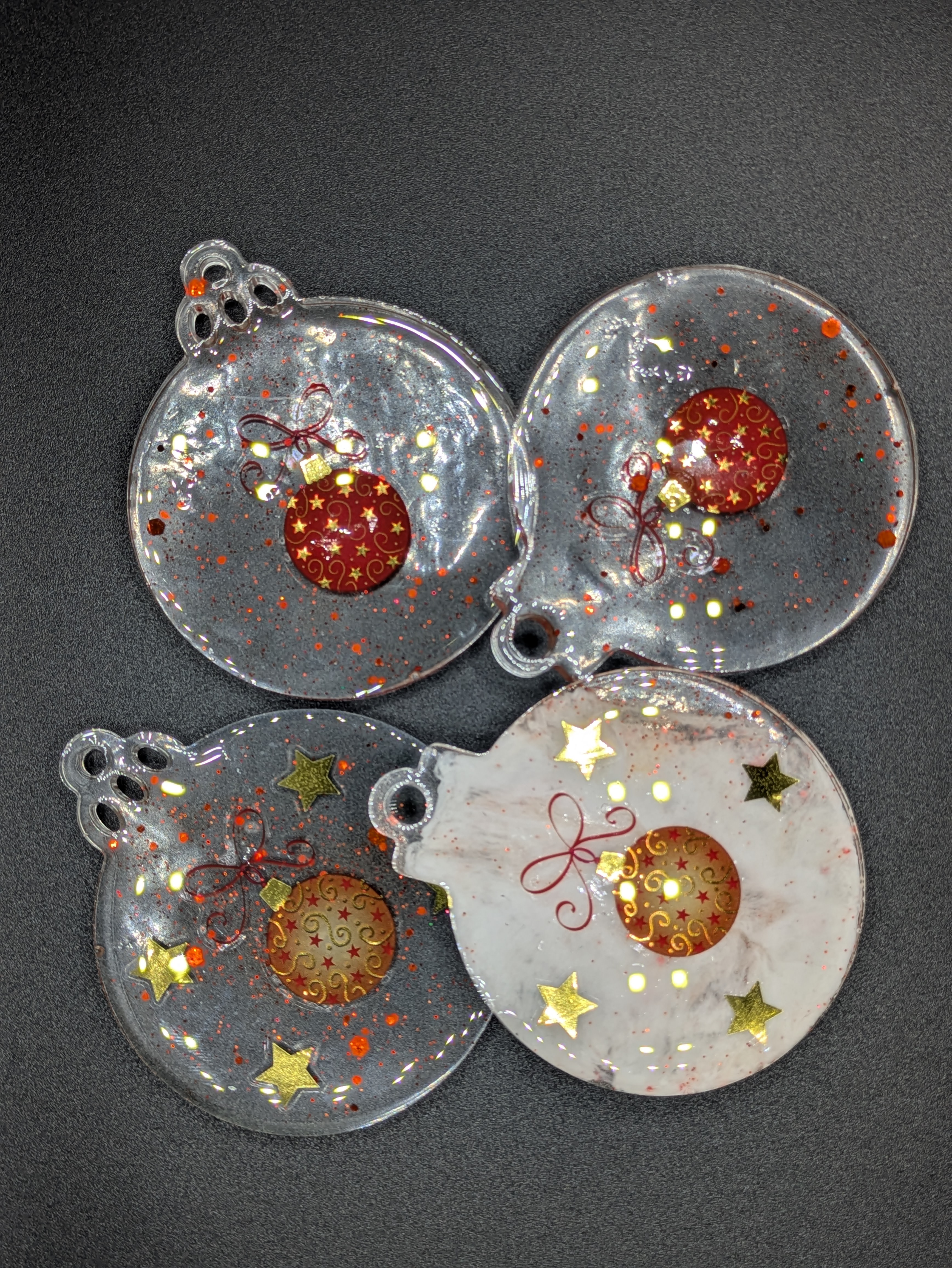 Round Christmas Ornament 4 set