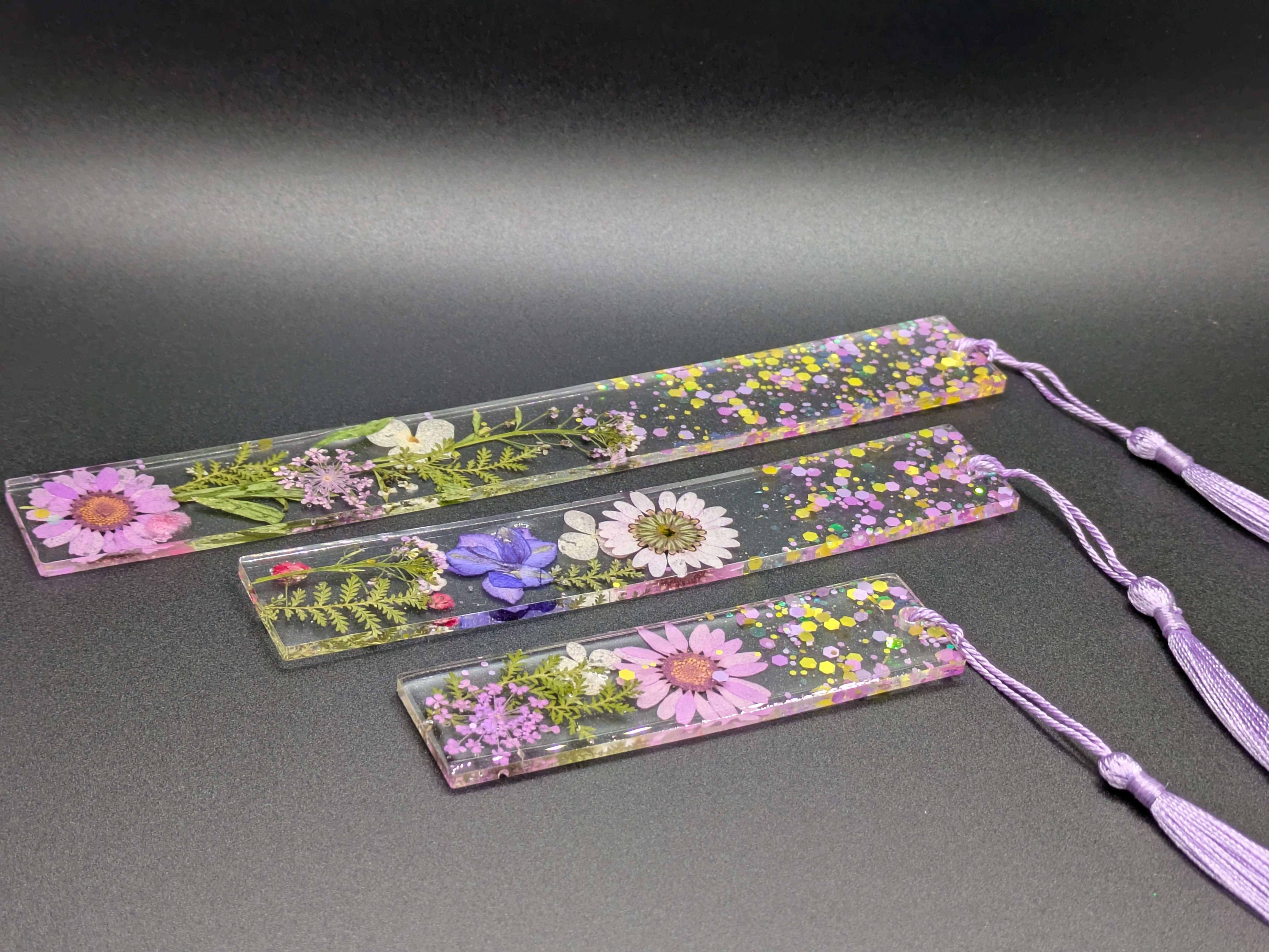 Pressed Flower Resin Bookmark - Sz M
