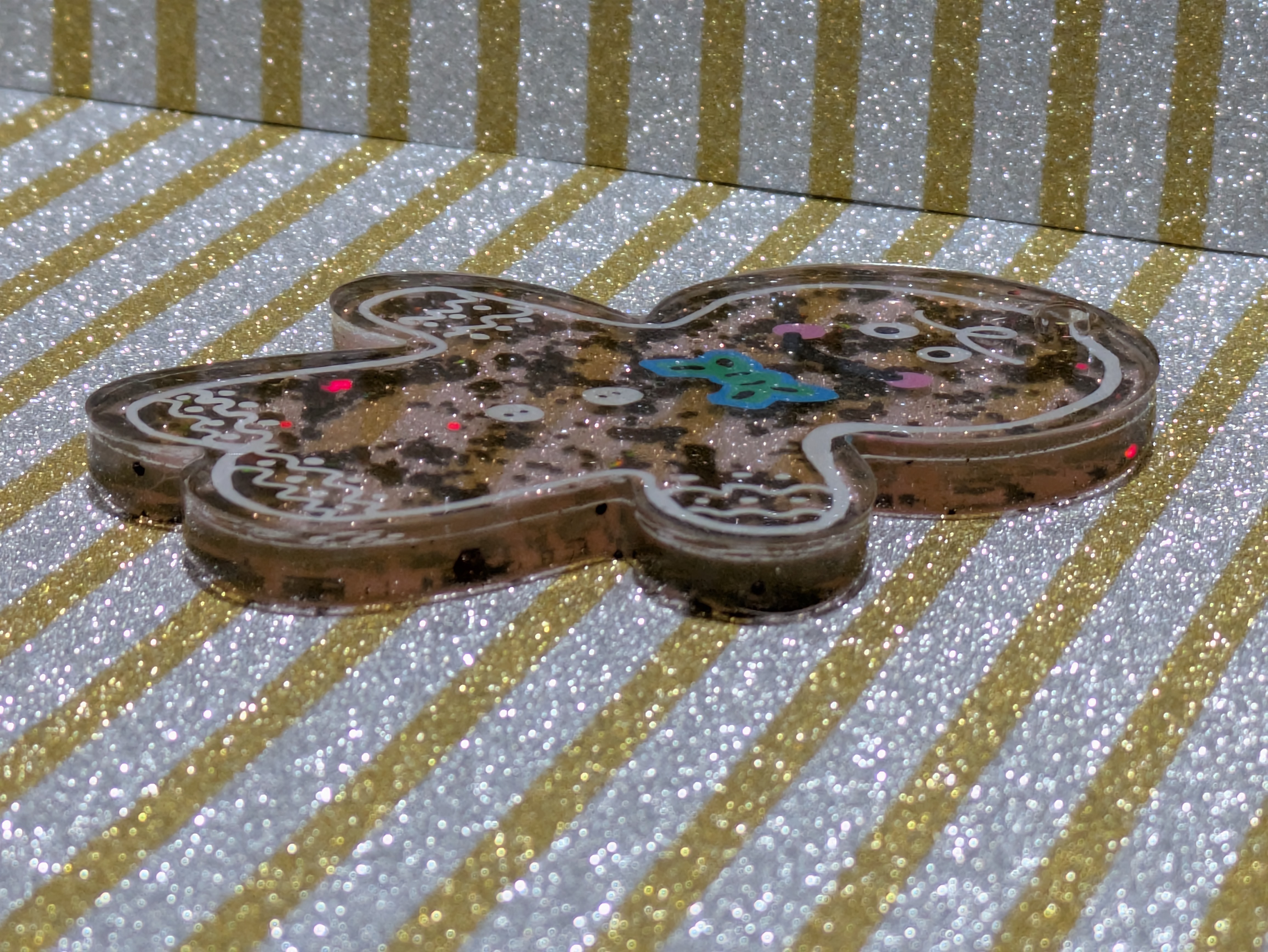 Gingerbread Man Glitter Ornament