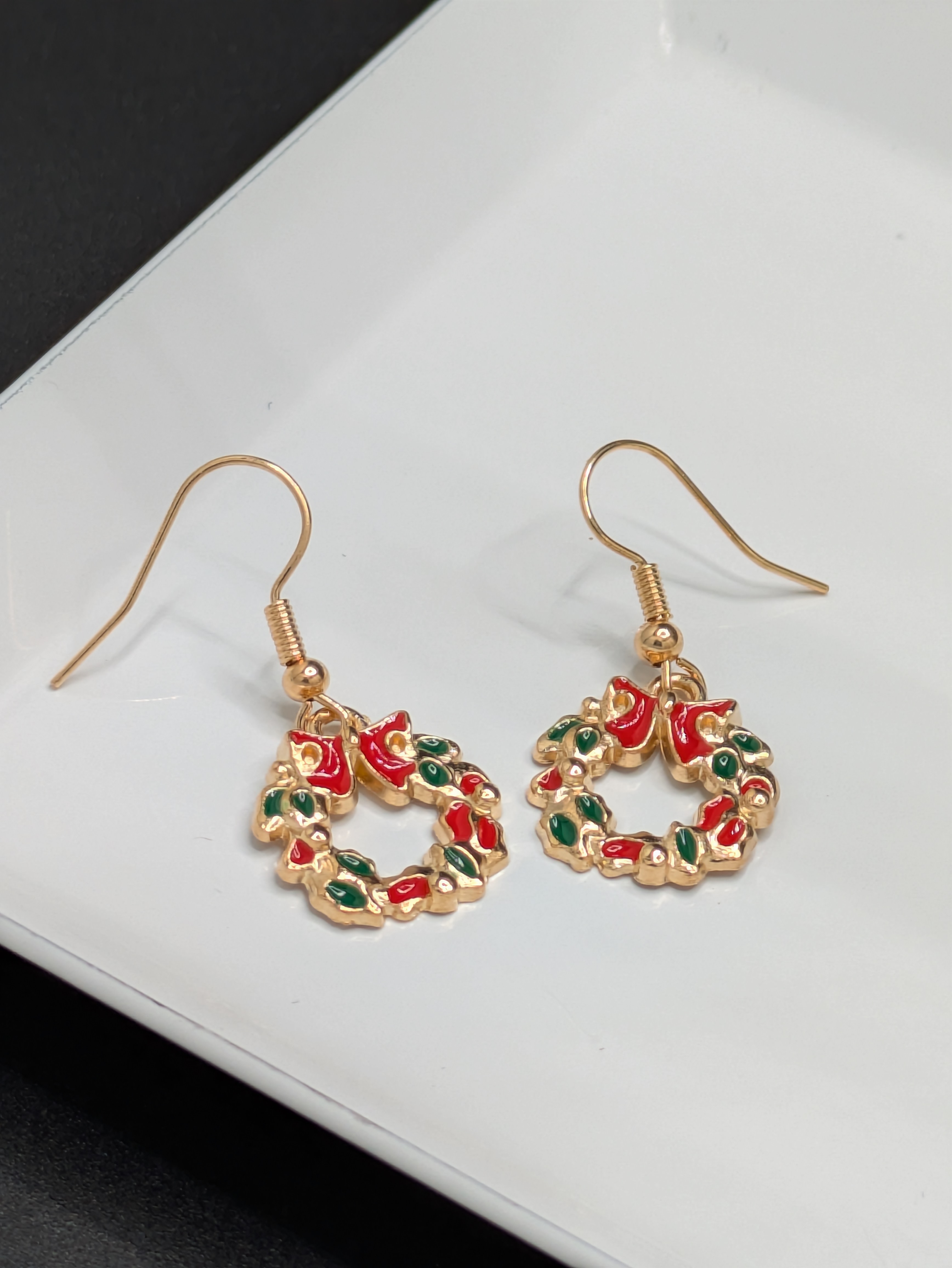 Festive Wreath Earrings