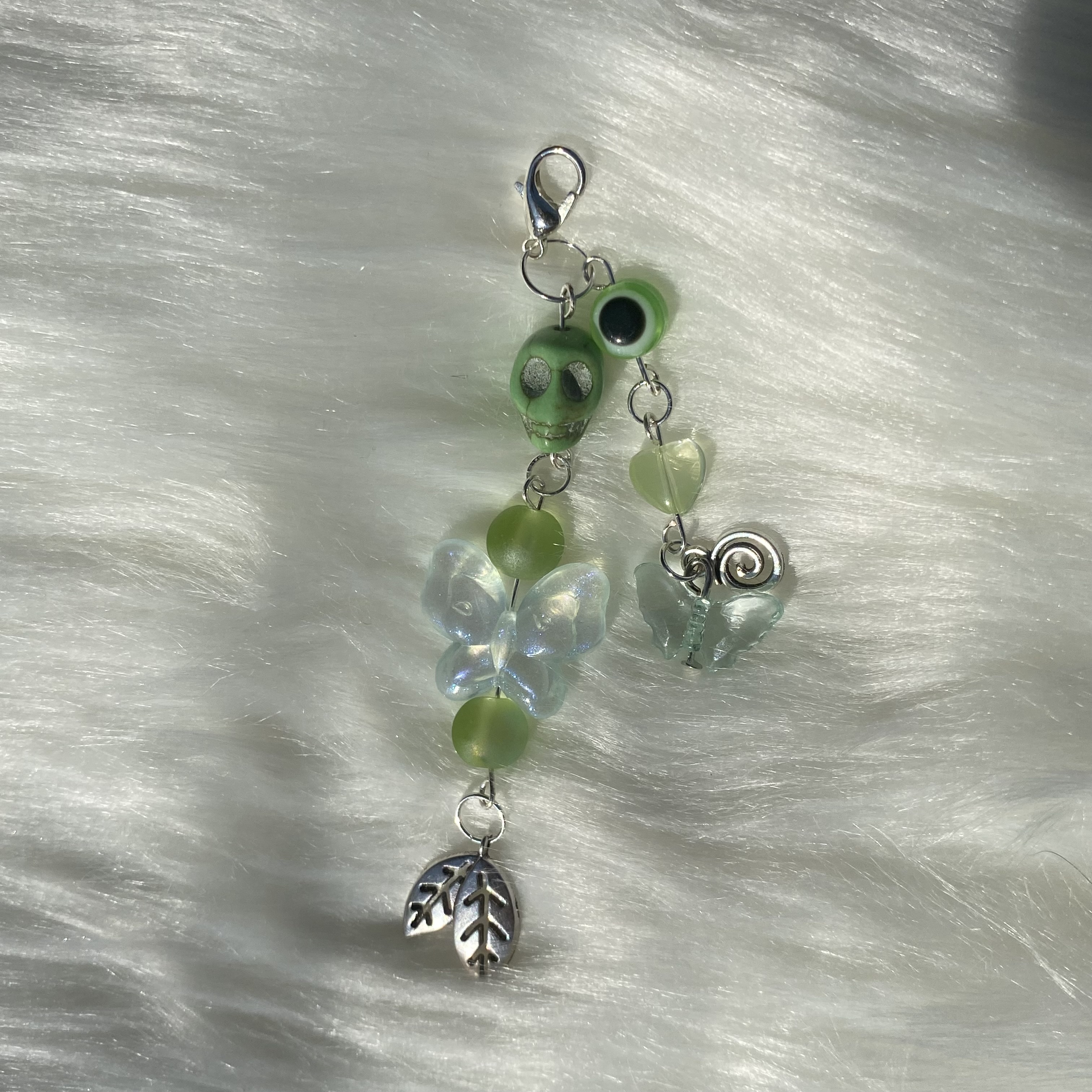 La Niña Verde/Green Santa Muerte Charm