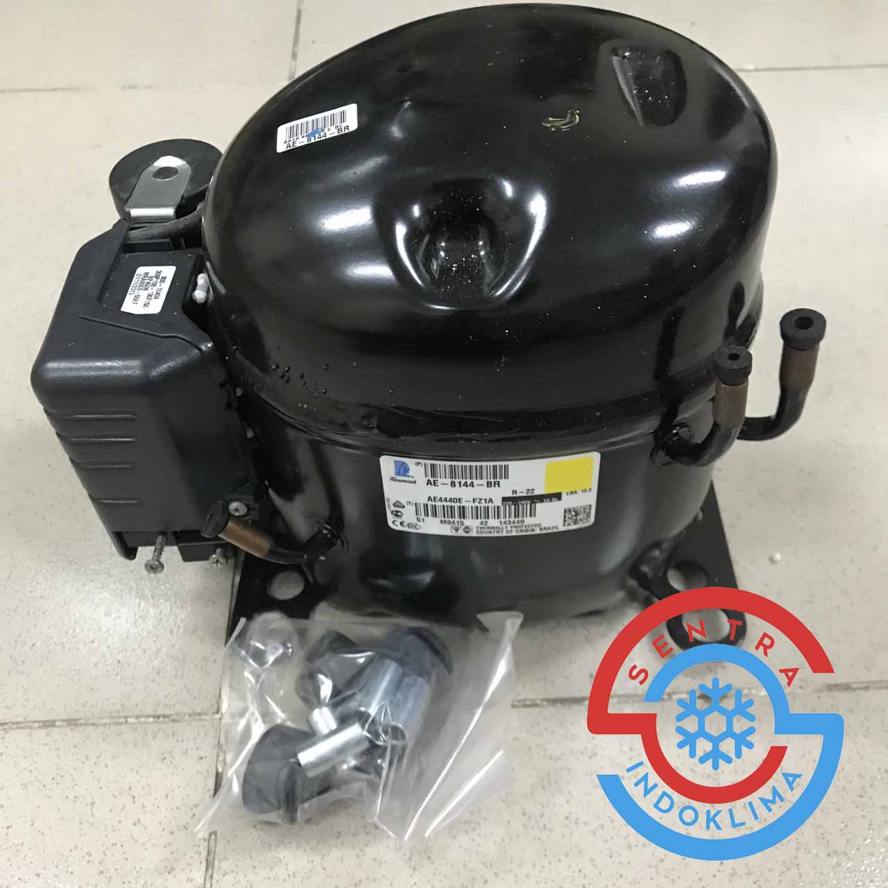 Kompresor Tecumseh AE4440E