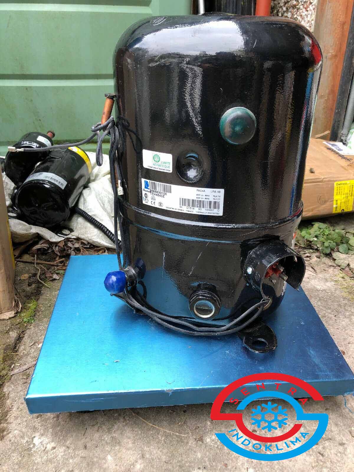 Kompresor Tecumseh TFH4540Z