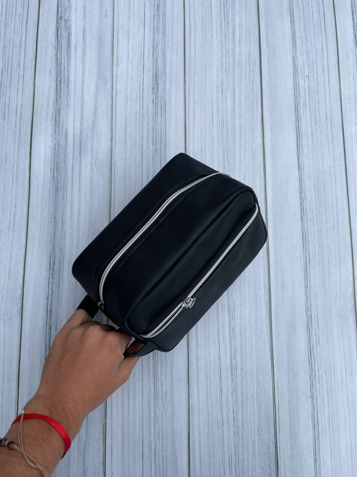 Neceser Cierre Plateado Negro