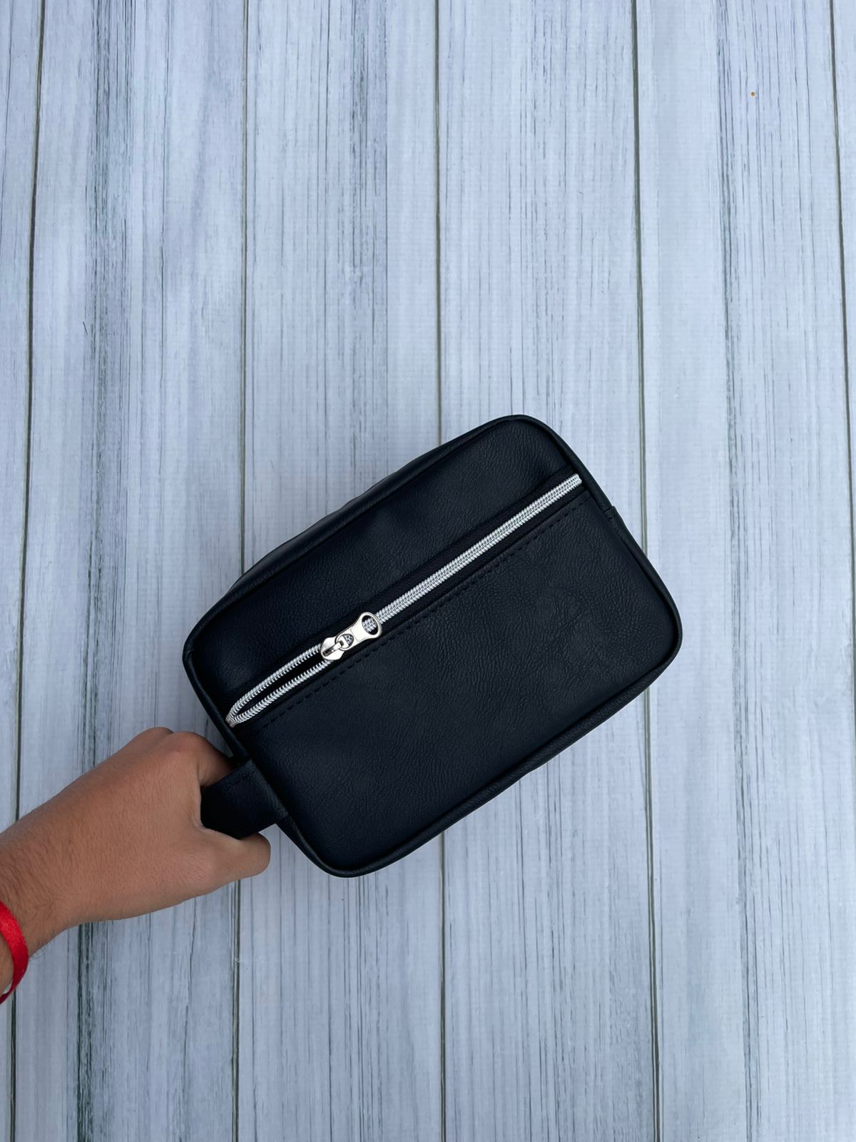 Neceser Cierre Plateado Negro