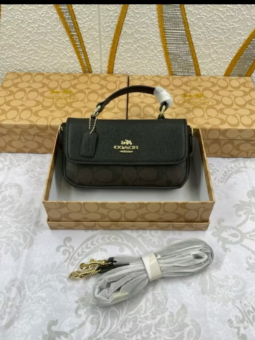 Coach Signature Black Shoulder Bag