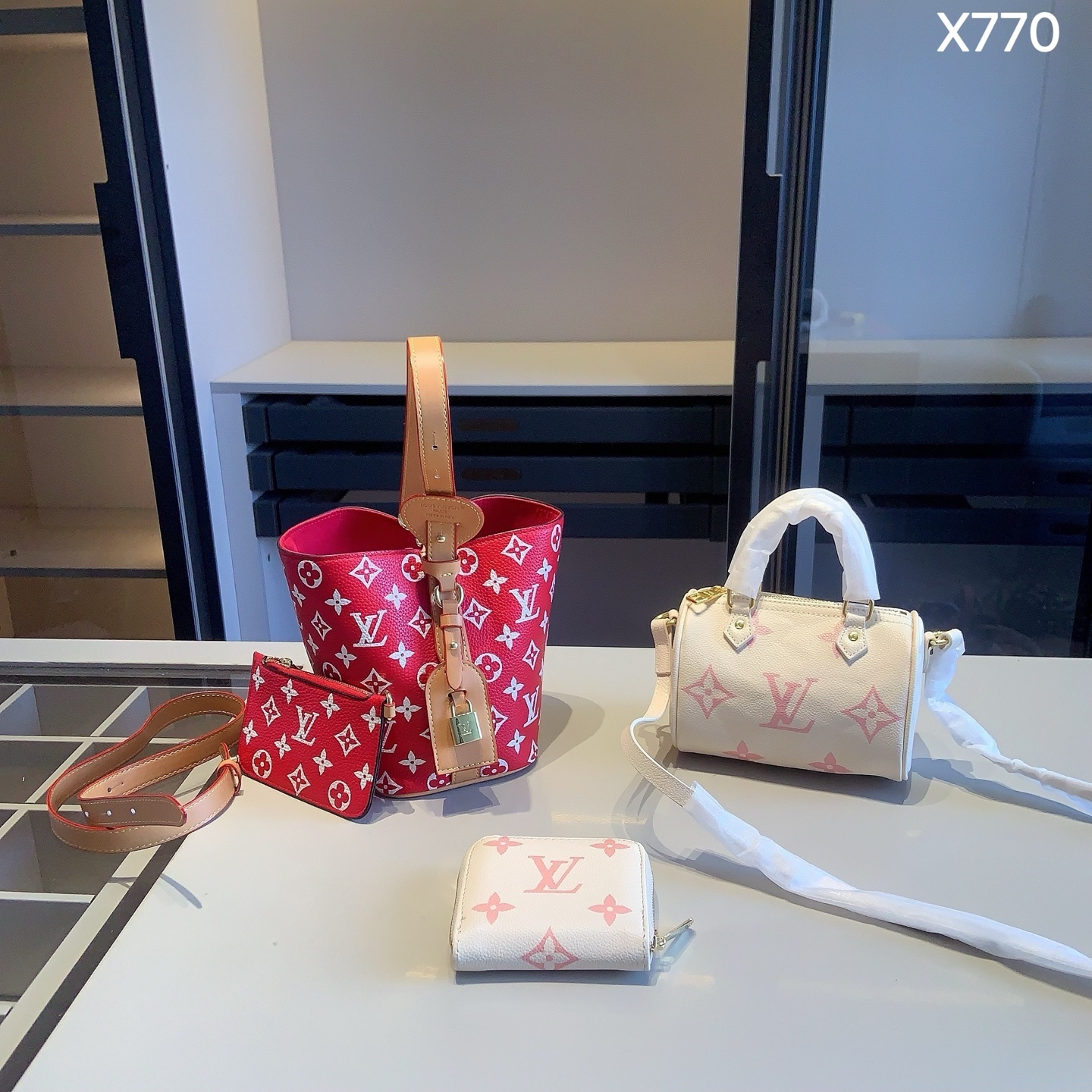 Louis Vuitton Handbag Collection