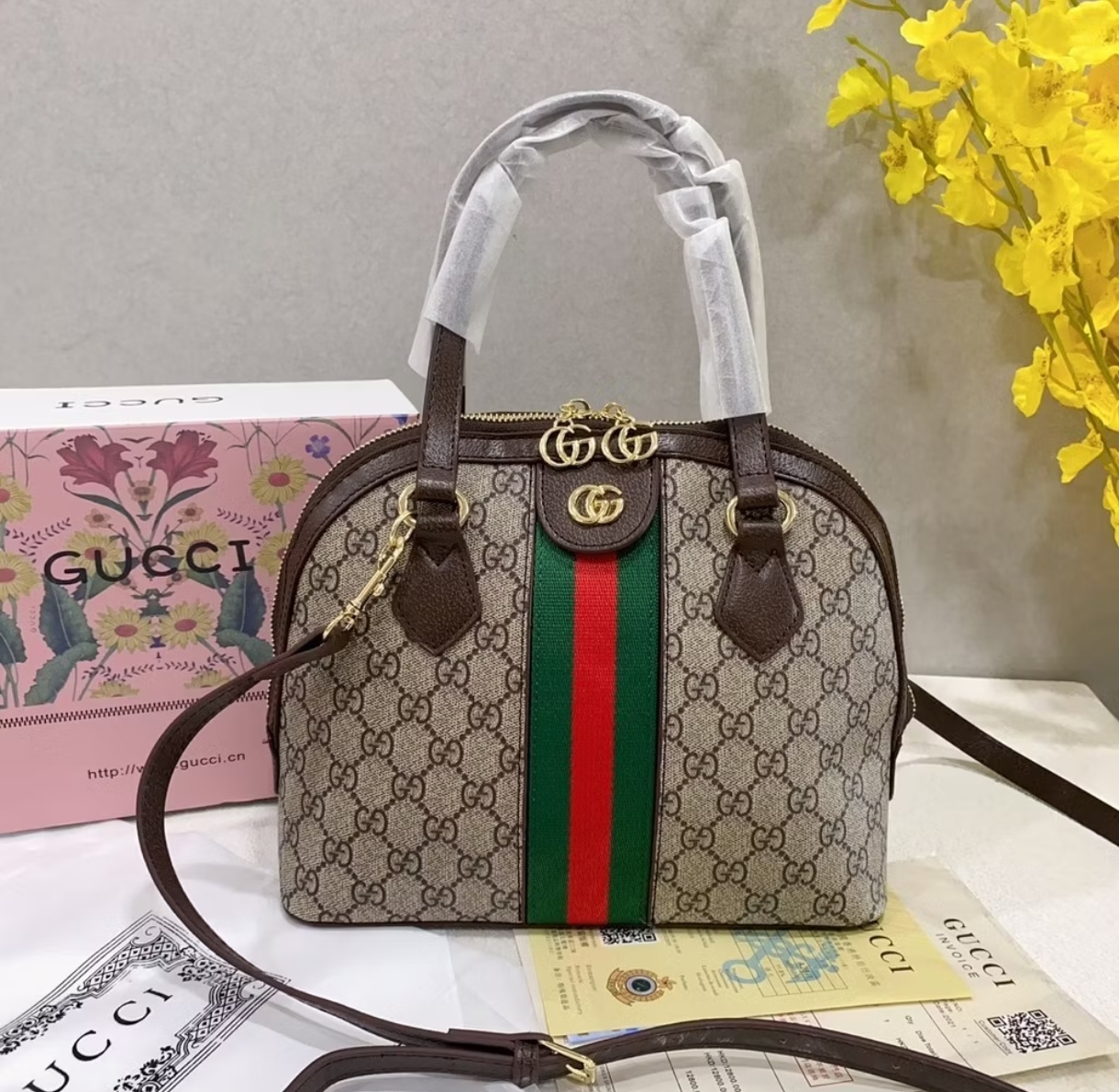 Gucci GG Supreme Canvas Handbag $121