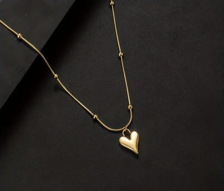 Anti tarnish neck chains 