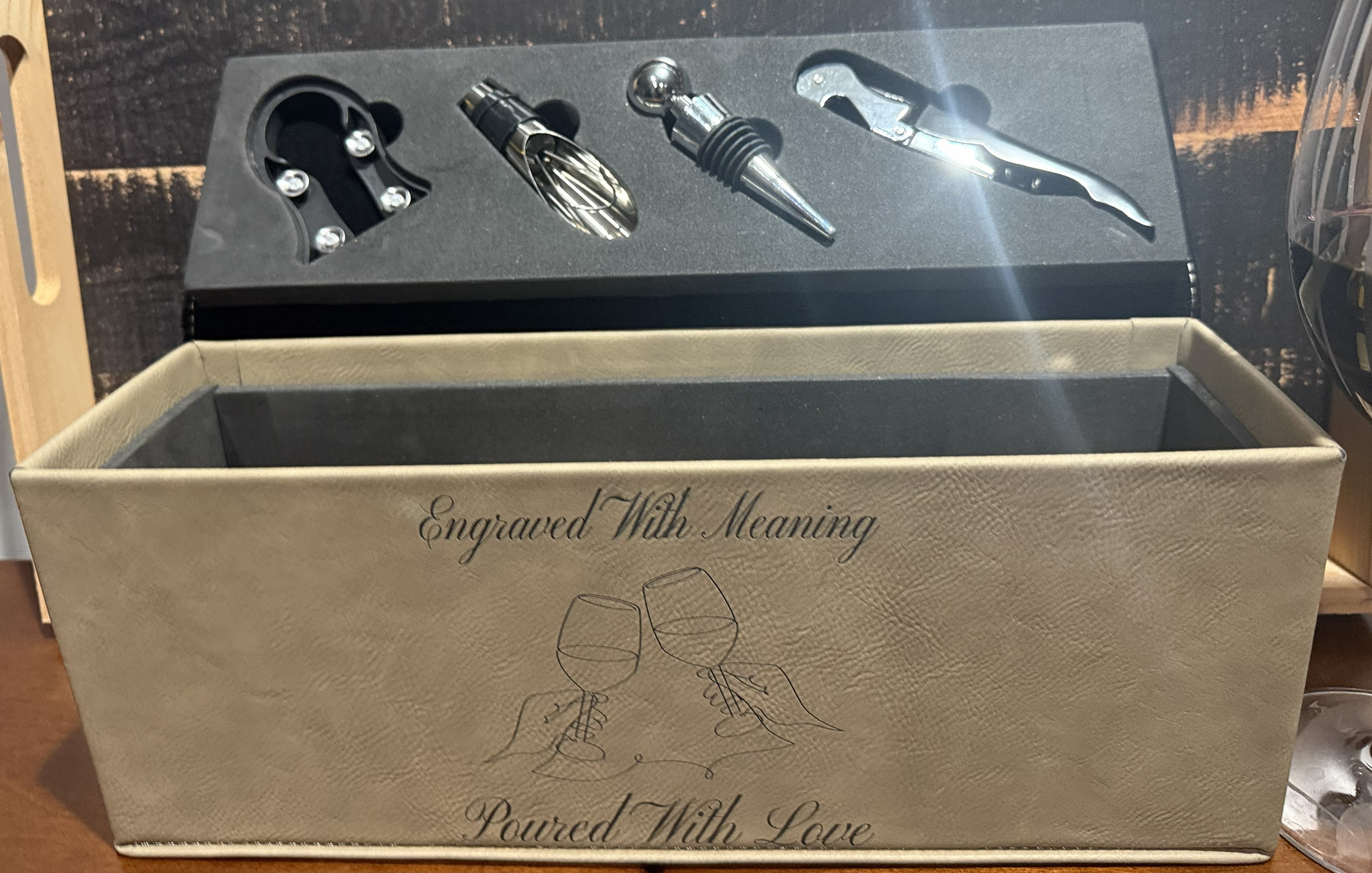 Elegant Wine Accessory Gift Set