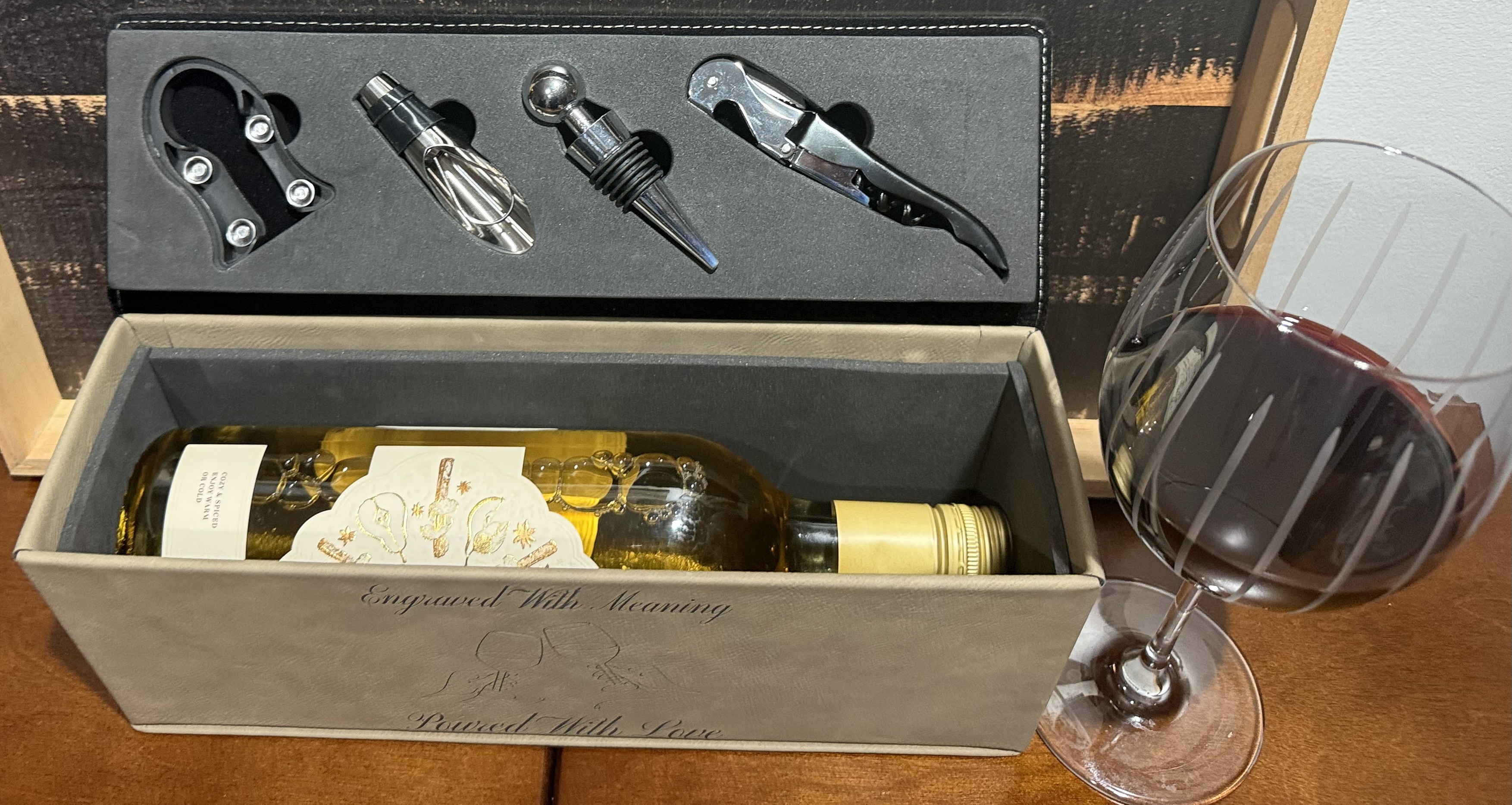 Elegant Wine Accessory Gift Set